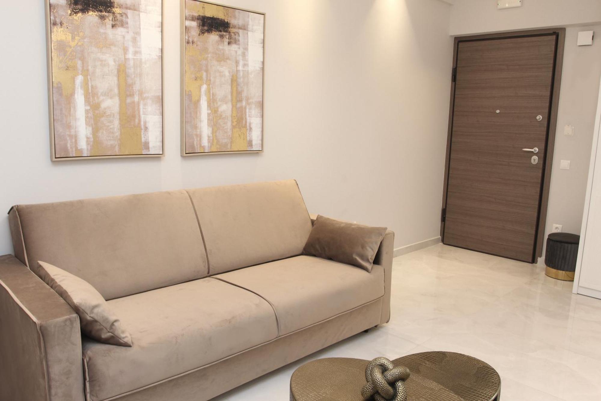 Central Metropolis Luxury Living Aten Exteriör bild