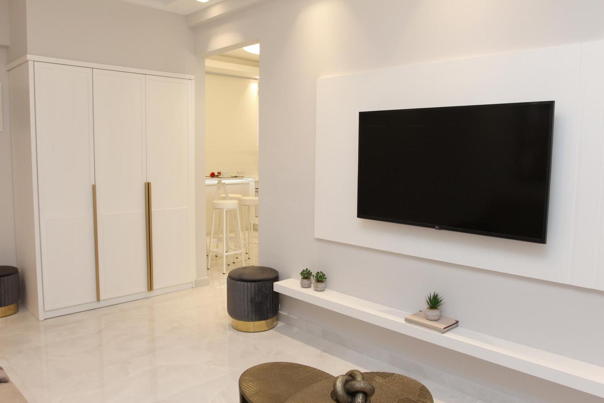 Central Metropolis Luxury Living Aten Exteriör bild